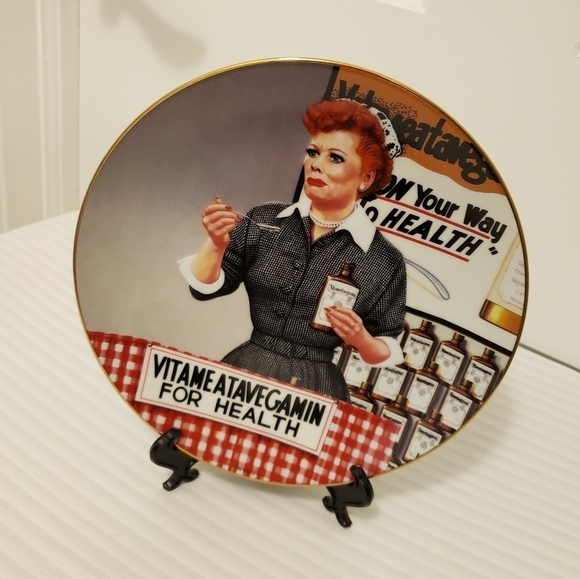 NWOB I Love Lucy "It's Just Like Candy" The Hamilton Collection 1989 - Picture 1 of 8